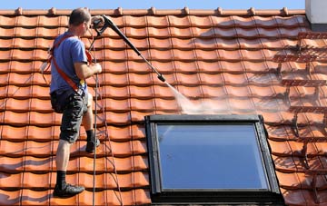 roof cleaning Muirshearlich, Highland